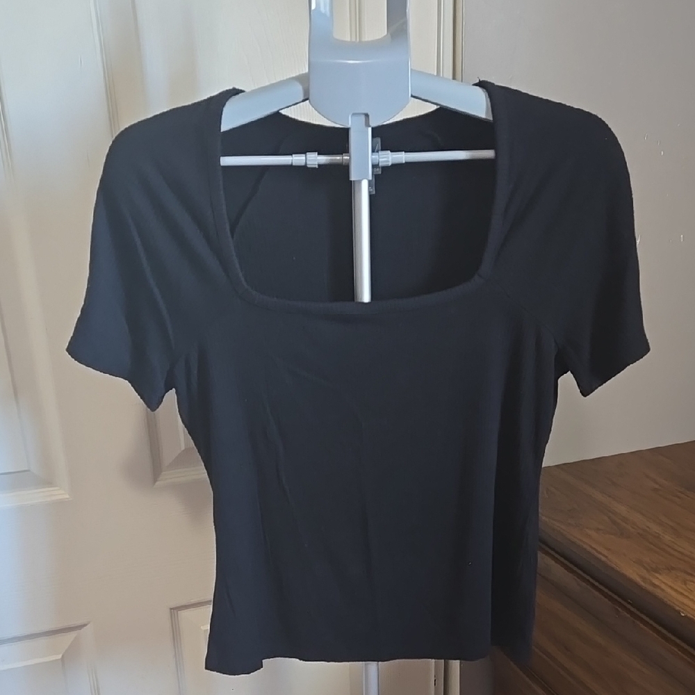 Black Worthington Women's Top